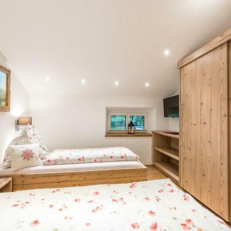 Haus Moesenlechner Lägenhet Maishofen Exteriör bild