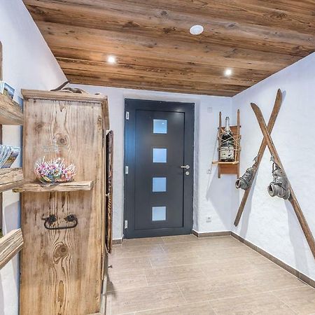 Haus Moesenlechner Lägenhet Maishofen Exteriör bild