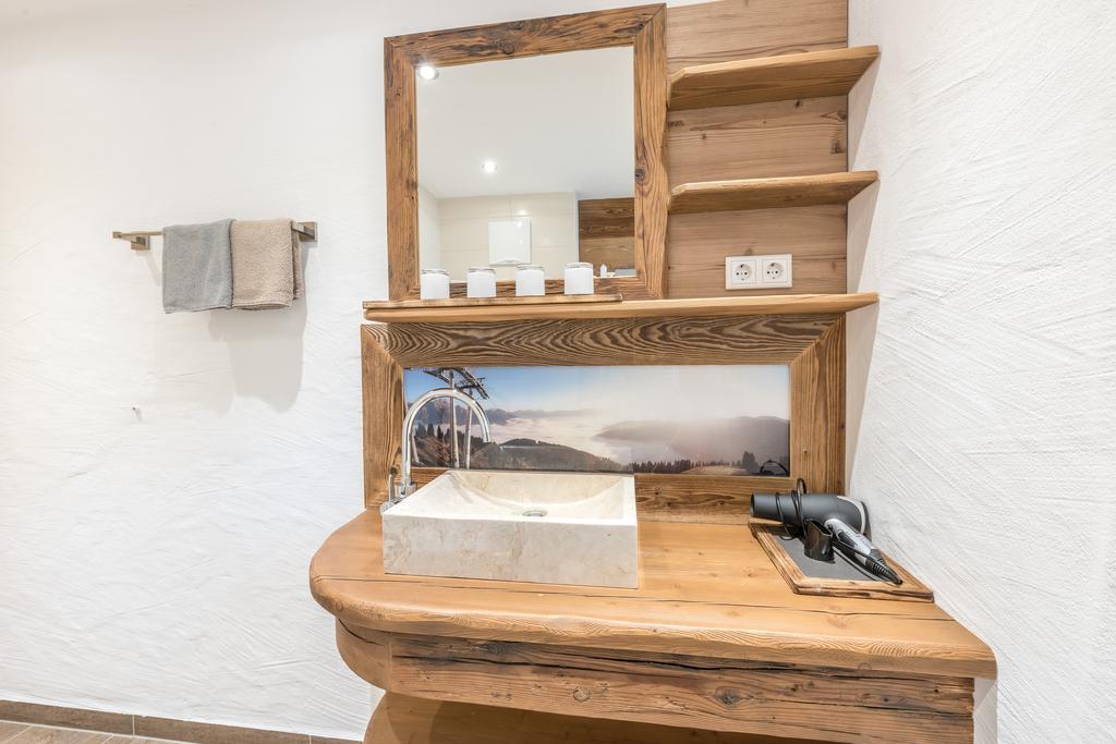 Haus Moesenlechner Lägenhet Maishofen Exteriör bild