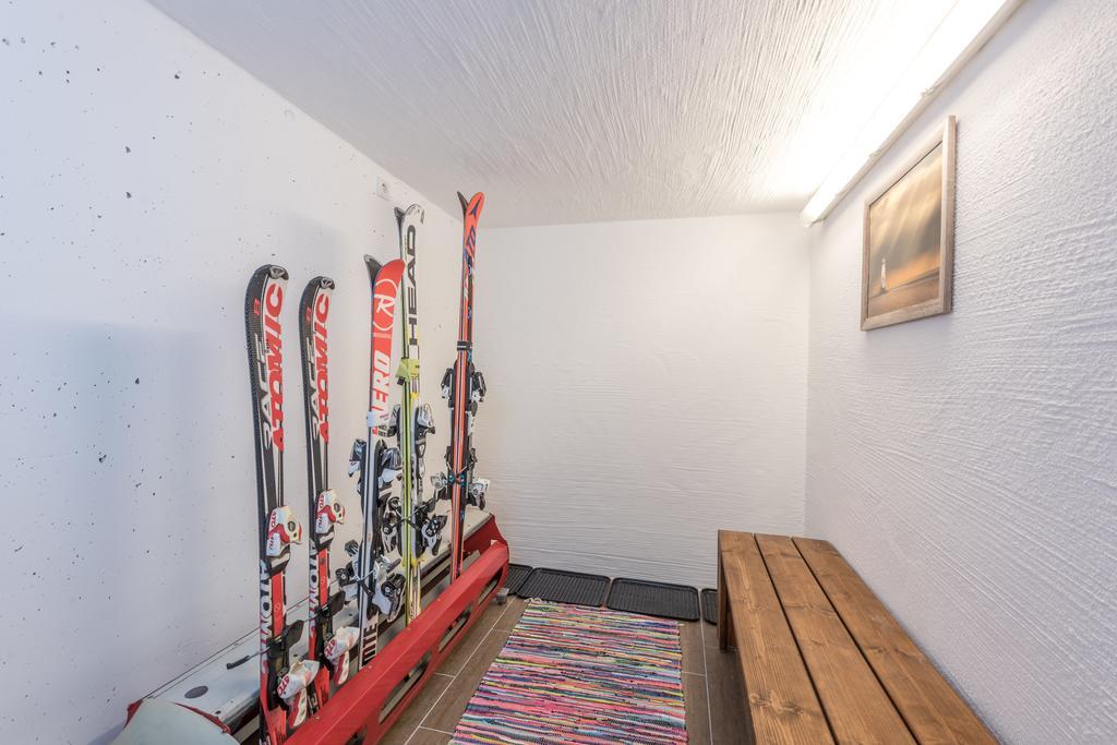 Haus Moesenlechner Lägenhet Maishofen Exteriör bild